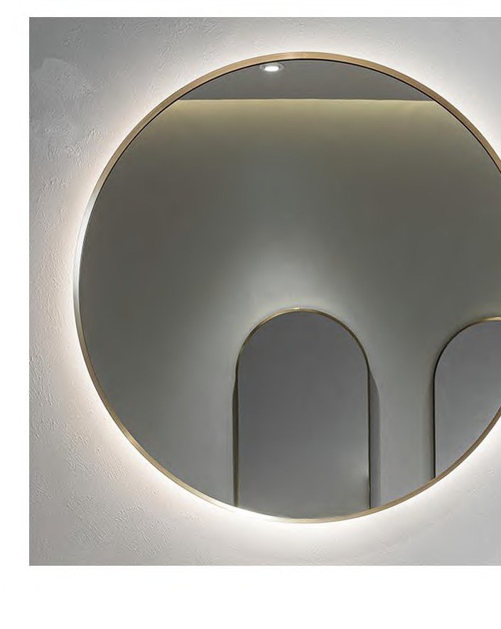 M012R Framed Illuminated Mirror